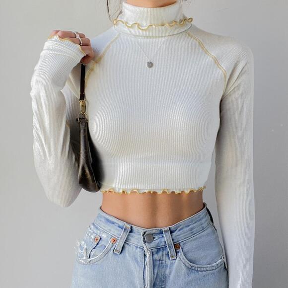 Urban Outfitters Out From Under Waffle Turtleneck Ivory Scalloped Crop Top M - Picture 1 of 5
